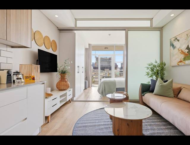 1 BEDROOM APARTMENT FOR SALE IN CAPE TOWN CITY CENTRE
